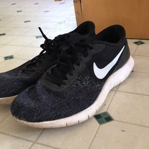 Nike Flex Contact Shoes
